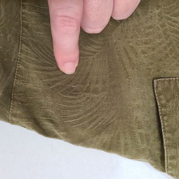 Tommy Bahama Men's Silk Palms Hawaiian Shirt Size M Golden Green Tropical Summer - Picture 12 of 12